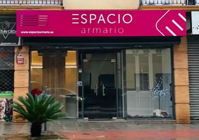 Espacio Armario exposicion Sevilla